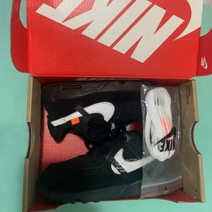 TODDLERS OFF-WHITE SNEAKERS